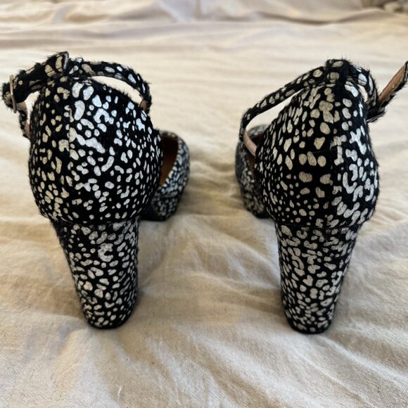 Retro N.Y.L.A. Black & White Pony Hair Platform Mary Jane Heels - sz 8 - Picture 5 of 6